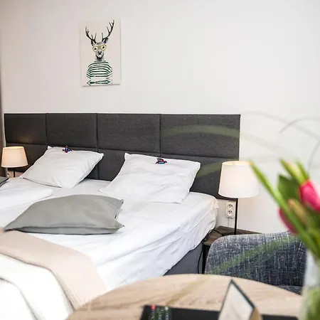 Ariston Lägenhetshotell 4*