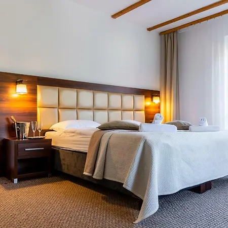Hotel apartamentowy Ariston
